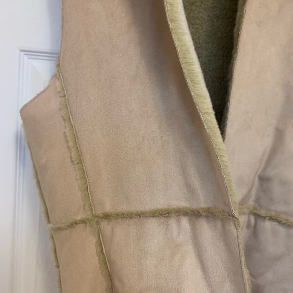 Barrage Authentic Faux Fur Shearling Vest Tan Beige Size Large - Picture 12 of 15